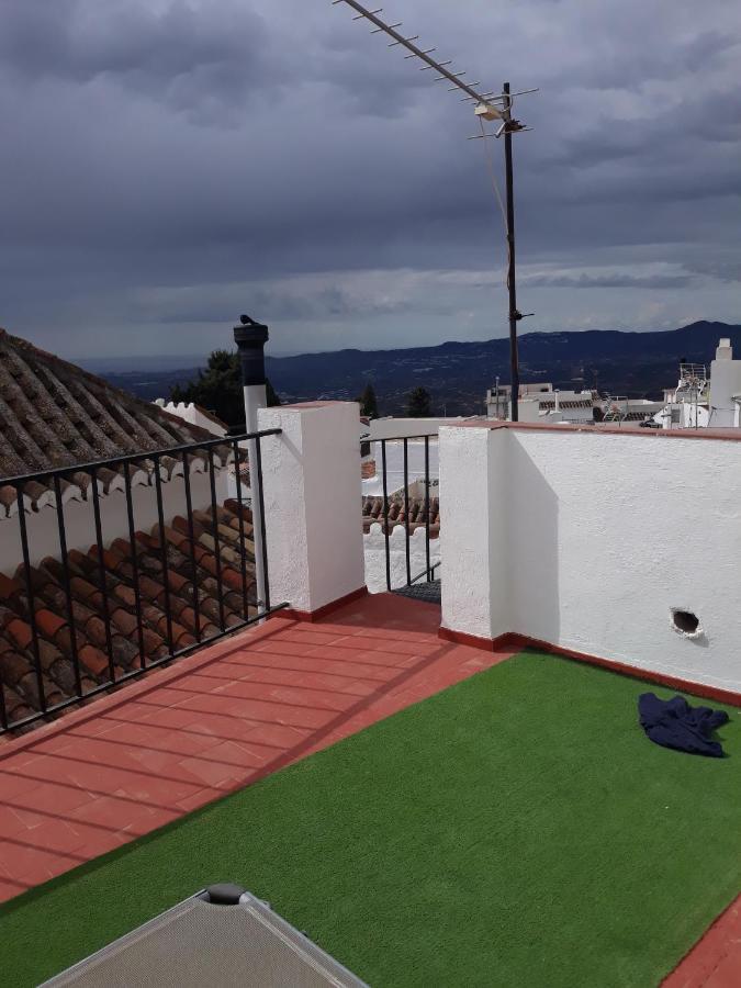 Апартаменти Piso De La Ermita Міхас Екстер'єр фото